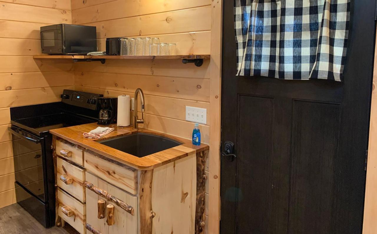 Briarwood Cabin By Amish Country Lodging Berlin Exterior foto